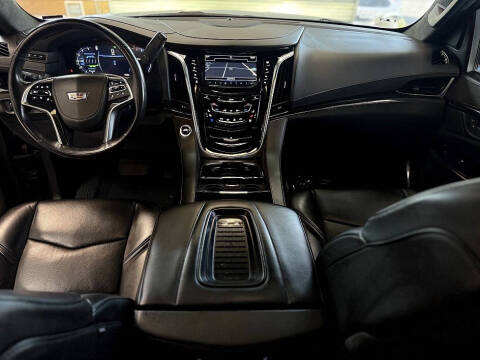 2019 Cadillac Escalade Platinum