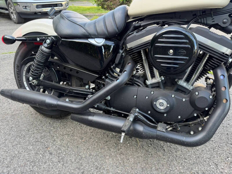 2022 Harley-Davidson XL883N Iron 883