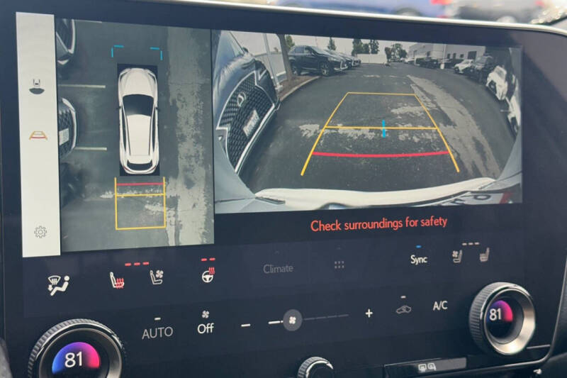 2024 Lexus NX 450h+ F SPORT Handling