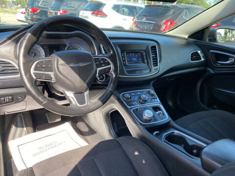 2015 Chrysler 200 Limited