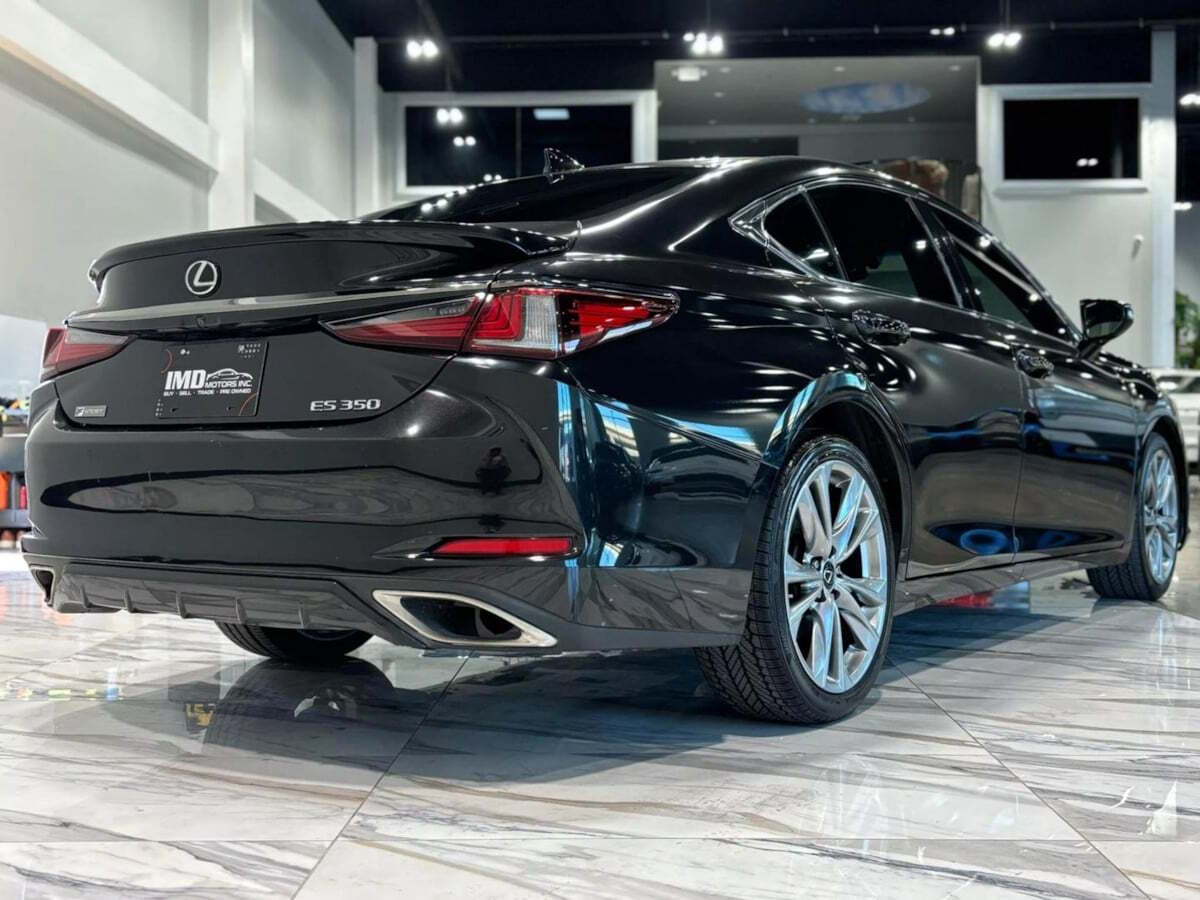 2019 Lexus ES 350 for sale at IMD MOTORS, INC in Dallas, TX