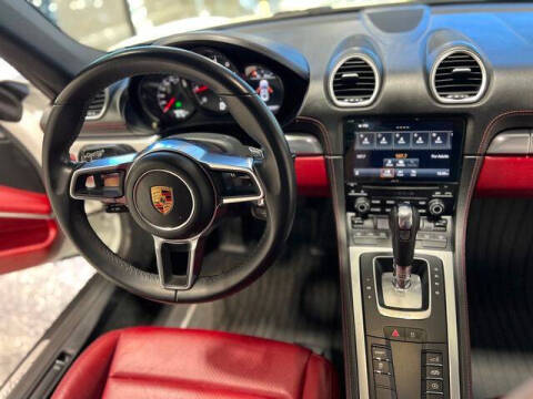 2019 Porsche 718 Cayman