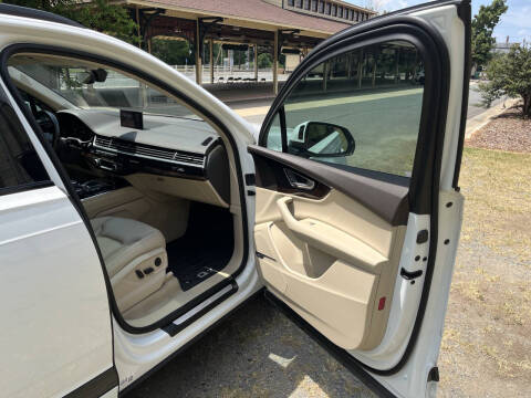 2019 Audi Q7 quattro Prestige 55 TFSI