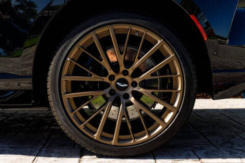 2025 Aston Martin DBX 707