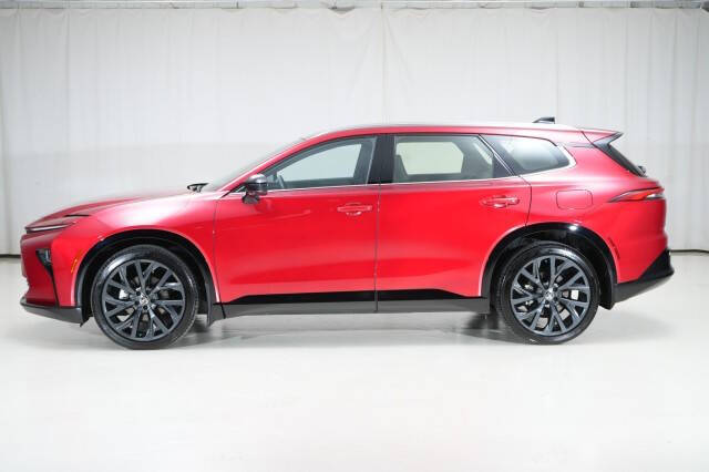 2025 Toyota Crown Signia Limited