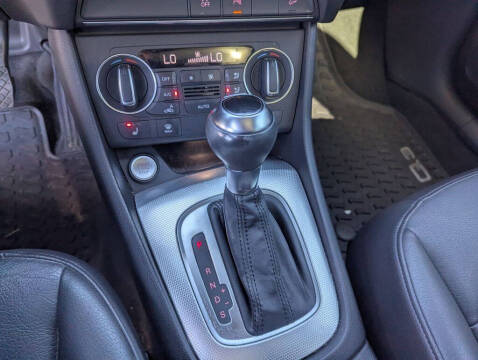 2016 Audi Q3 2.0T quattro Premium Plus