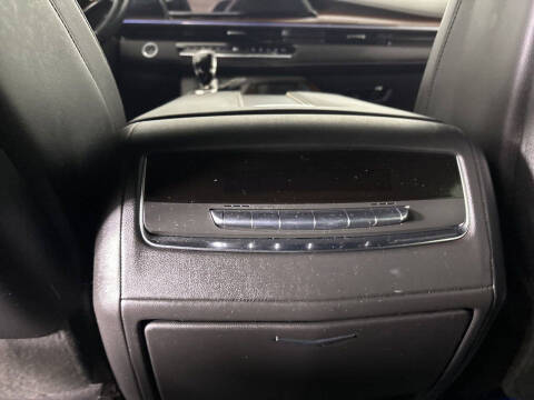 2022 Cadillac Escalade Premium Luxury