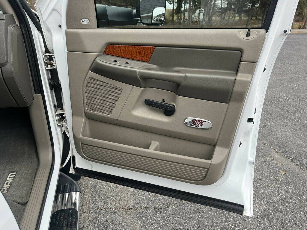 2007 Dodge Ram 3500 45