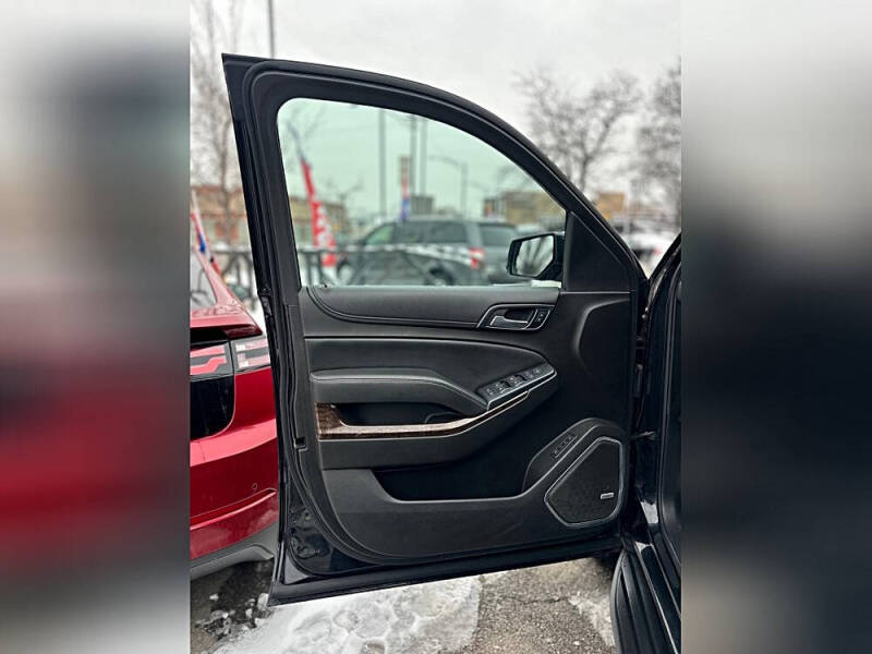 2017 Chevrolet Suburban LT