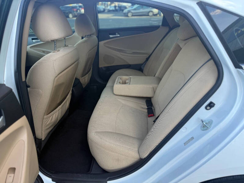 2011 Hyundai Sonata GLS