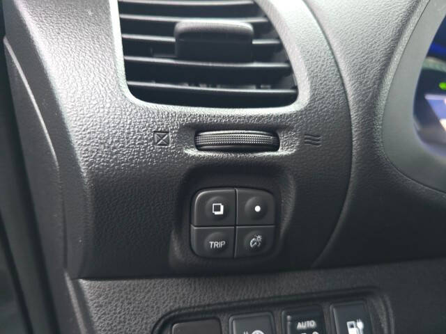 2016 Nissan LEAF S-24