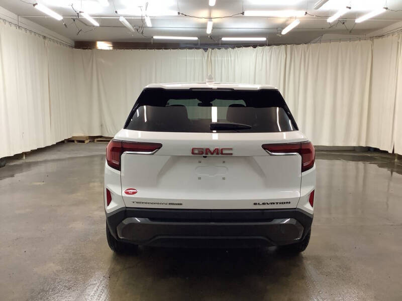 2025 GMC Terrain Elevation