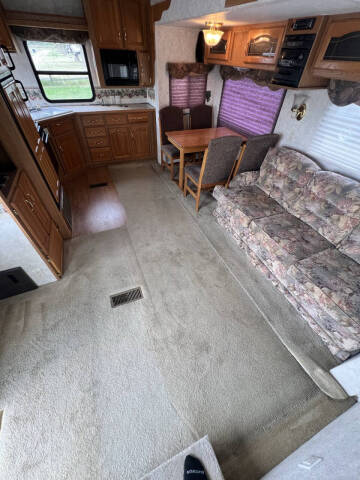 2003 Keystone RV Montana 2850RK, 2 Slides/Nice!