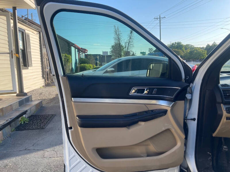 2017 Ford Explorer XLT