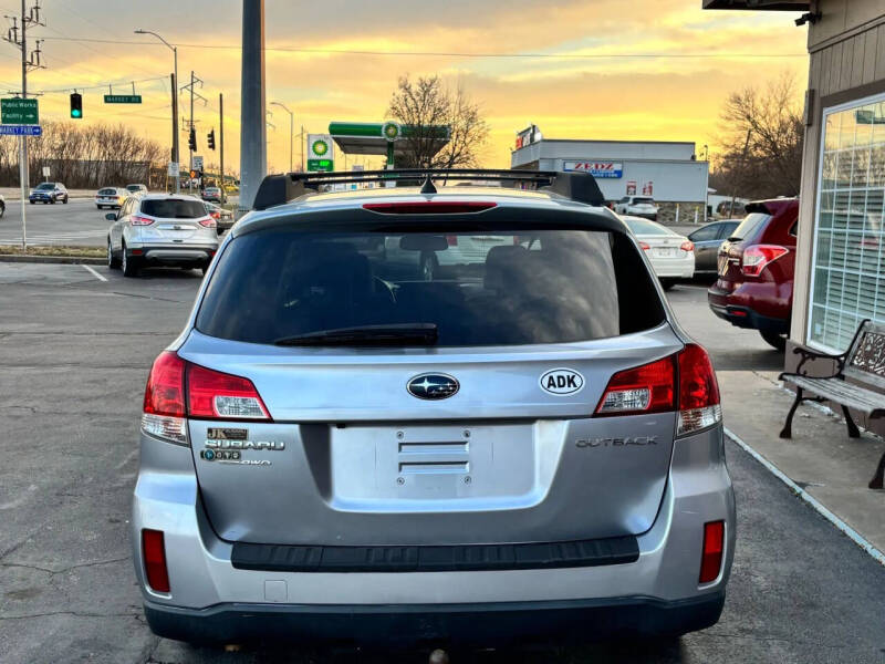2012 Subaru Outback 2.5i Limited