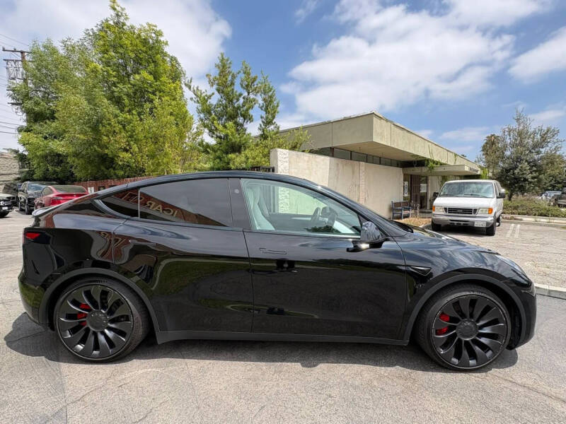 2023 Tesla Model Y Performance