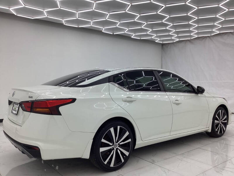 2019 Nissan Altima 2.5 SR