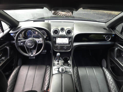 2020 Bentley Bentayga Hybrid