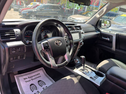 2019 Toyota 4Runner SR5