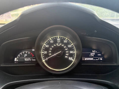 2018 Mazda MAZDA3 Touring