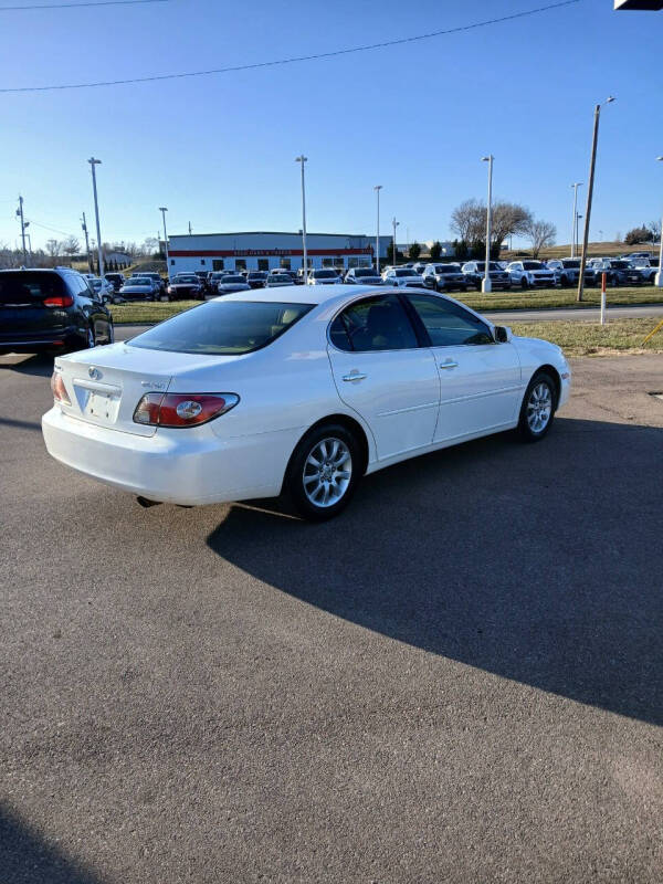 2004 Lexus ES 330