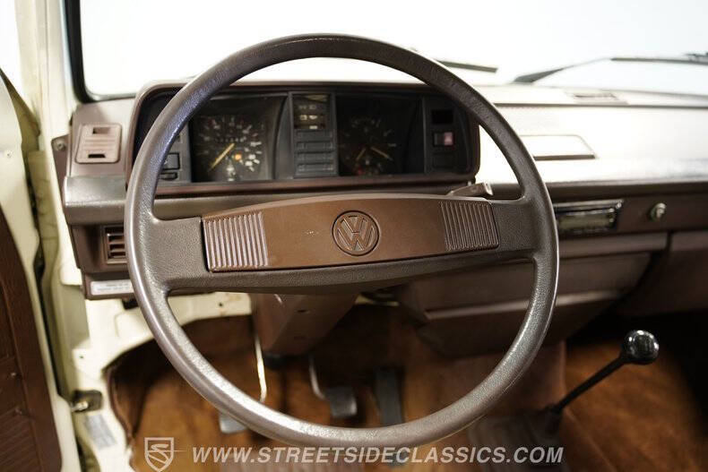 1984 Volkswagen Vanagon Camper