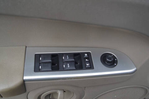 2007 Jeep Commander Sport