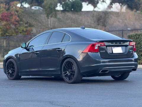 2014 Volvo S60 T6 Platinum
