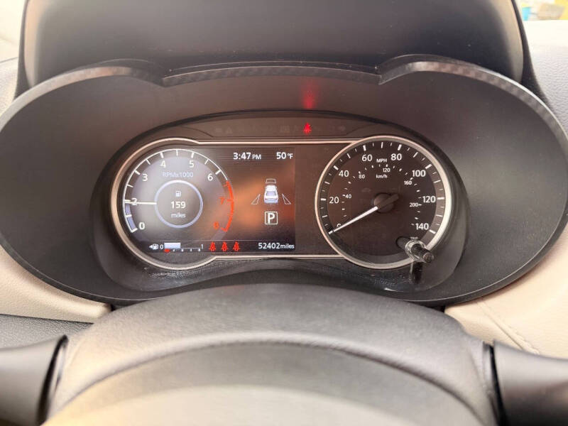 2022 Nissan Versa SV