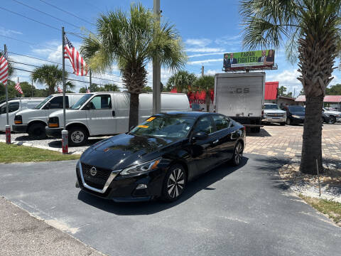 2021 Nissan Altima for sale at Affordable Auto Motors in Jacksonville FL