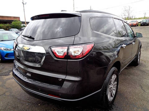 2017 Chevrolet Traverse LT