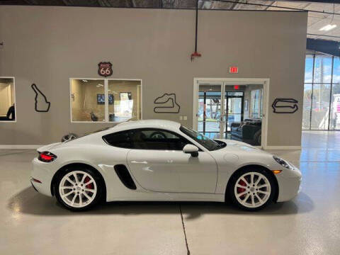 2023 Porsche 718 Cayman S