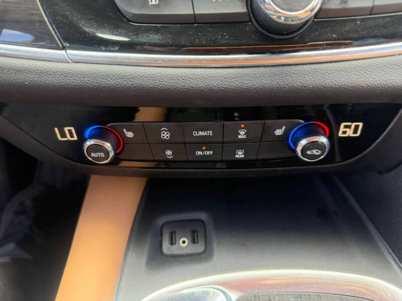 2018 Buick Enclave Essence