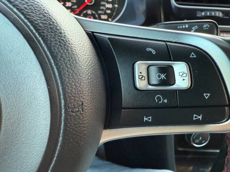 2016 Volkswagen Golf GTI S