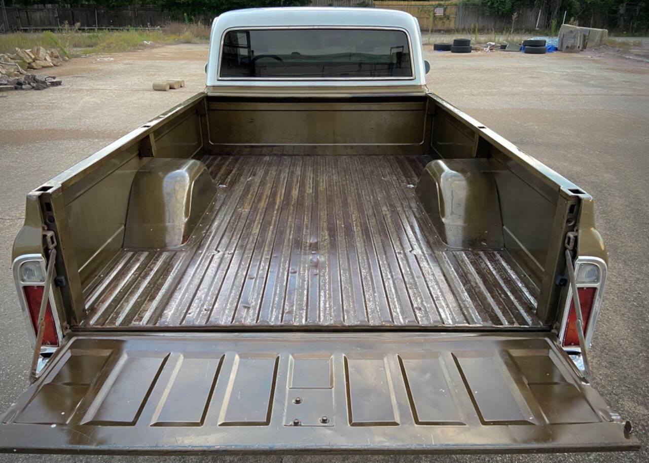 1970 Chevrolet C/K 10 Series 15