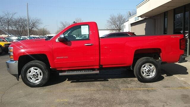2017 Chevrolet Silverado 1500 SS Classic