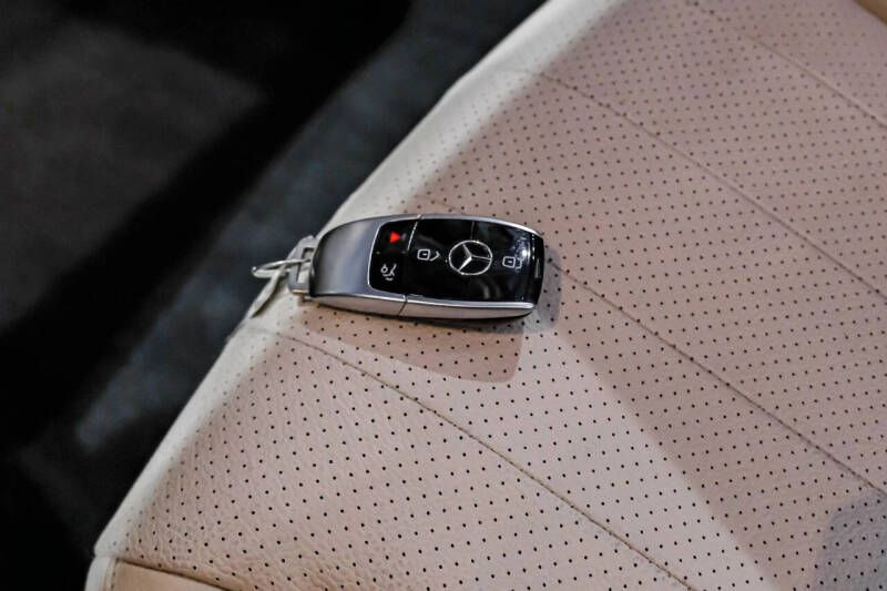 2018 Mercedes-Benz E-Class E 300