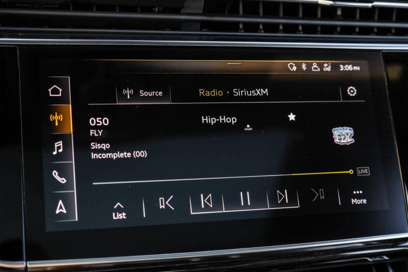 2019 Audi Q8 quattro Prestige 55 TFSI