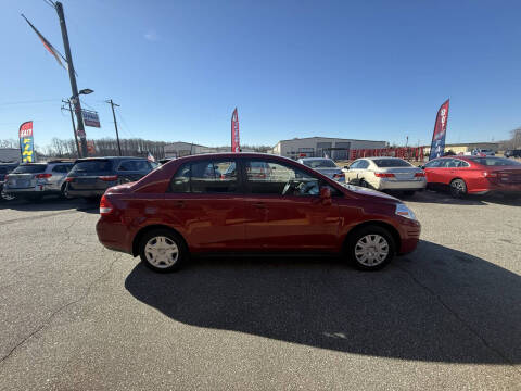 2011 Nissan Versa 1.8 S