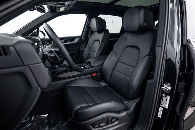 2025 Porsche Cayenne