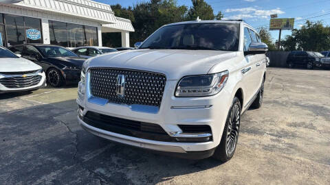 2018 Lincoln Navigator Black Label