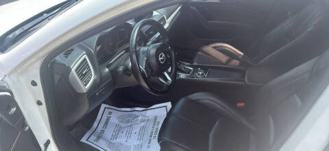 2017 Mazda MAZDA3 Touring