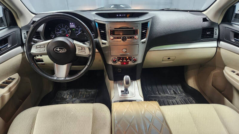 2011 Subaru Outback 2.5i Premium