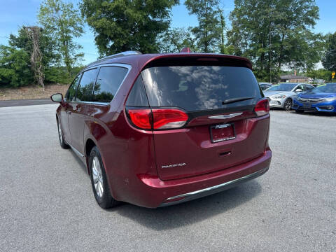 2019 Chrysler Pacifica Touring L