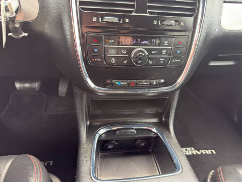 2017 Dodge Grand Caravan GT