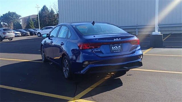 2024 Kia Forte LXS