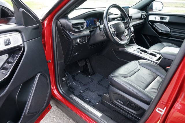 2021 Ford Explorer Platinum