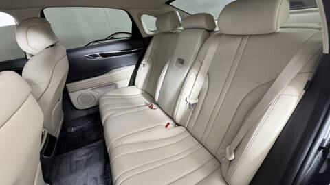 2021 Genesis G80