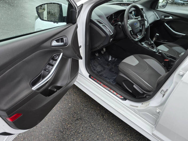 2016 Ford Focus ST