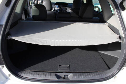 2013 Toyota Prius v Five